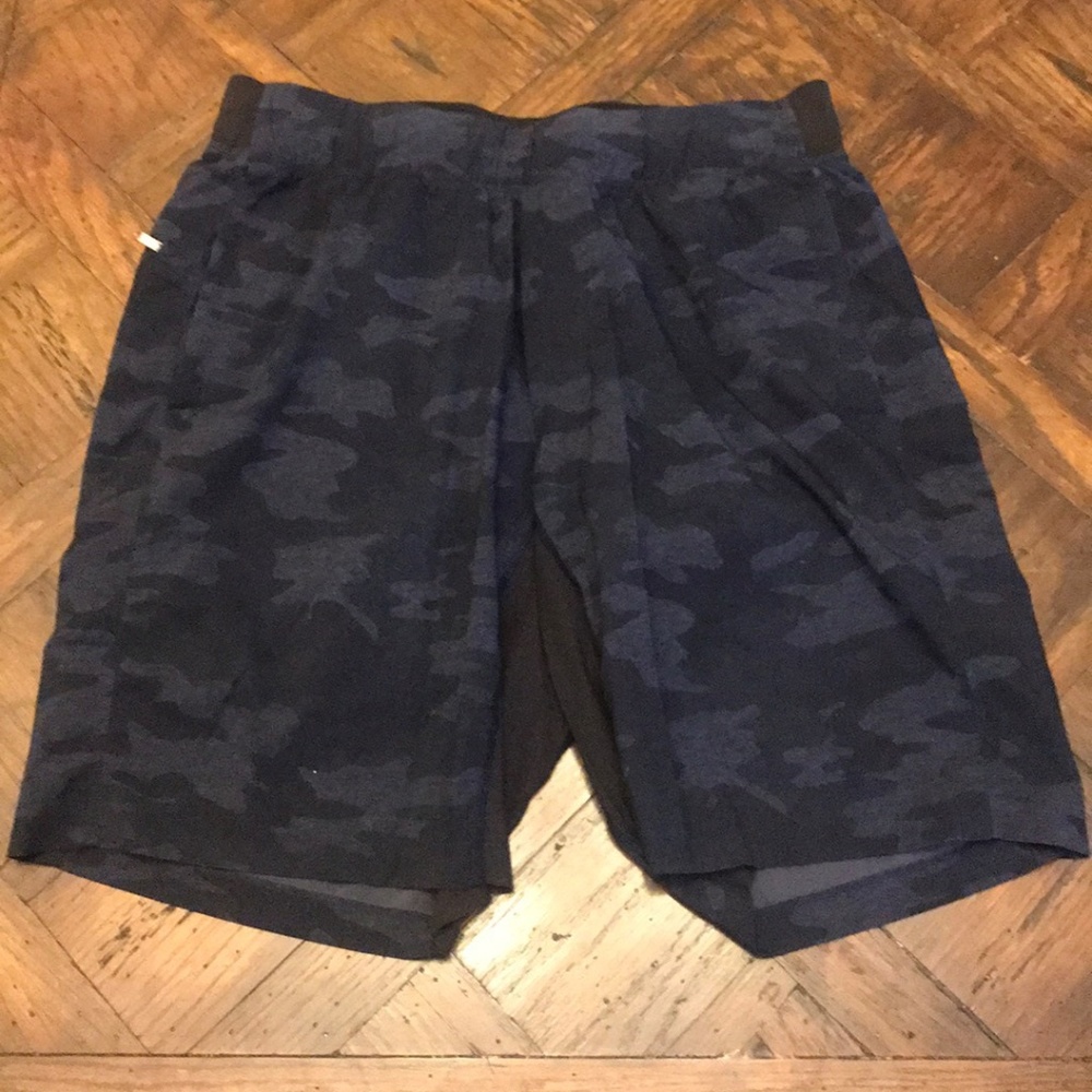 [Lululemon] T.H.E. Short - Liner (RARE)